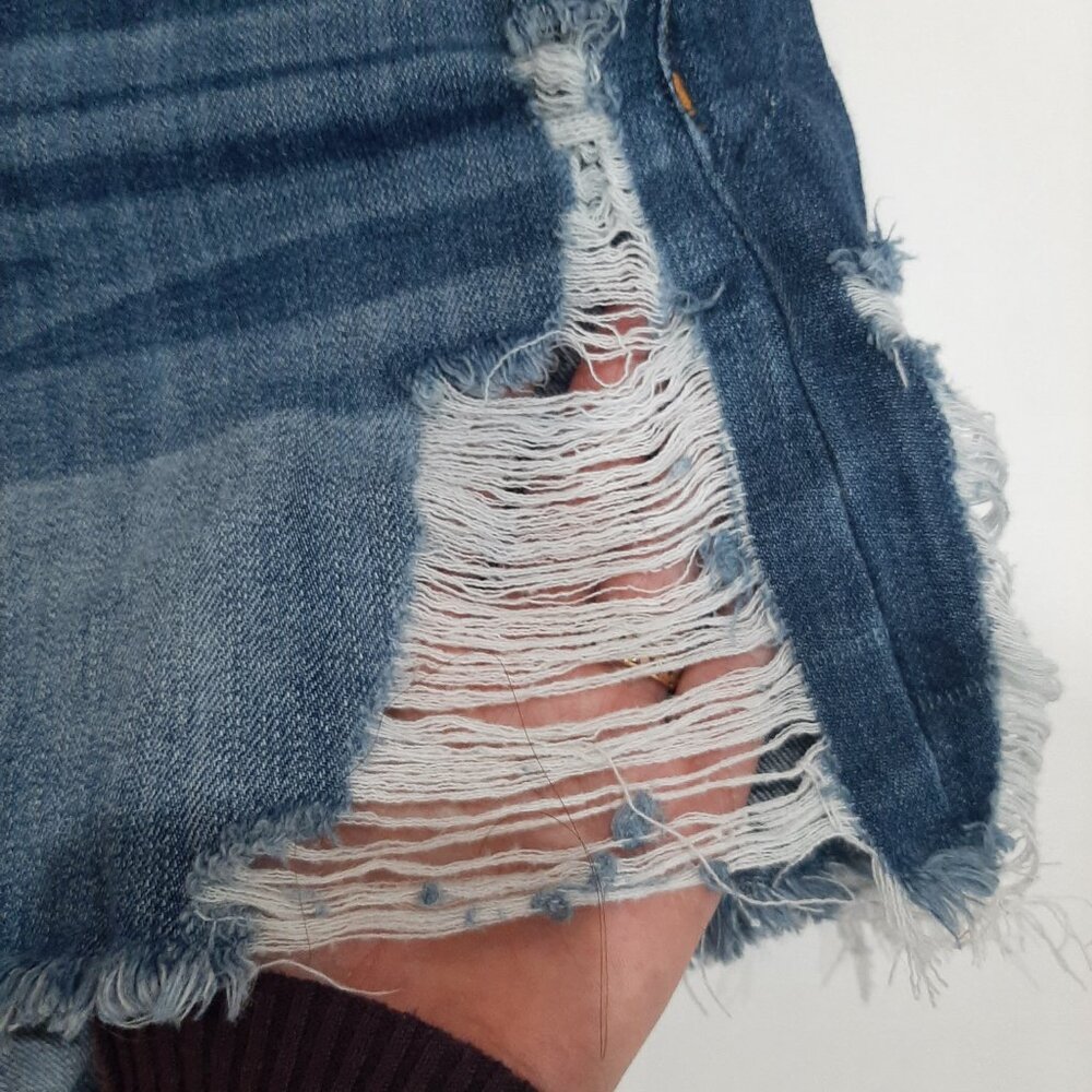 Button fly distressed high rise waisted denim jean shorts medium wash - Picture 4 of 12